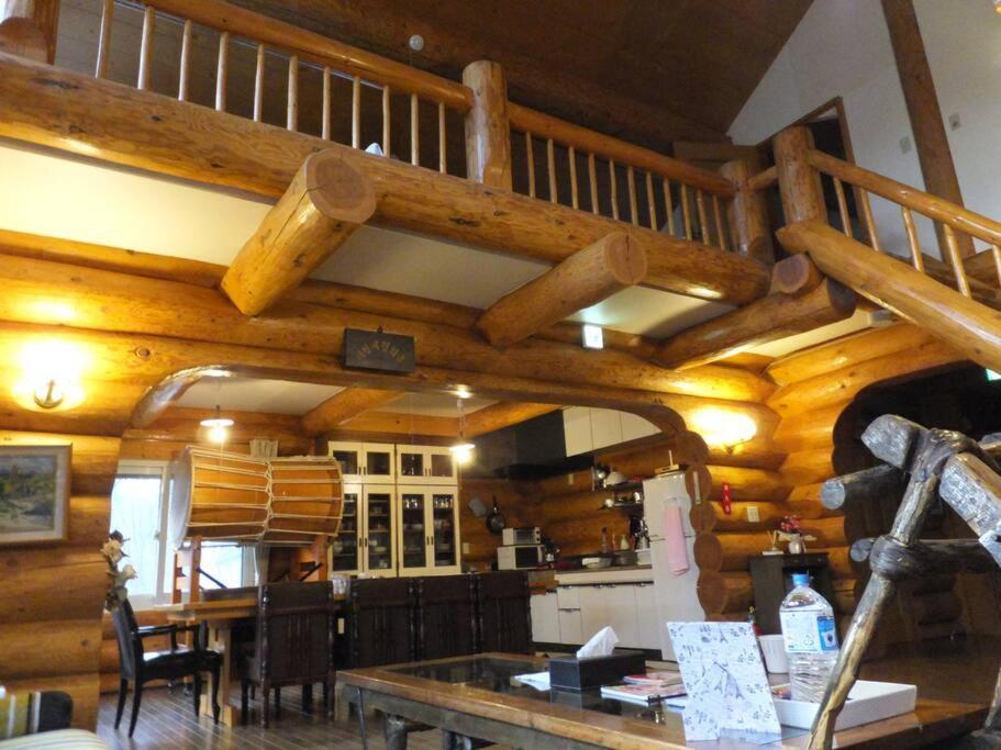 Log House *